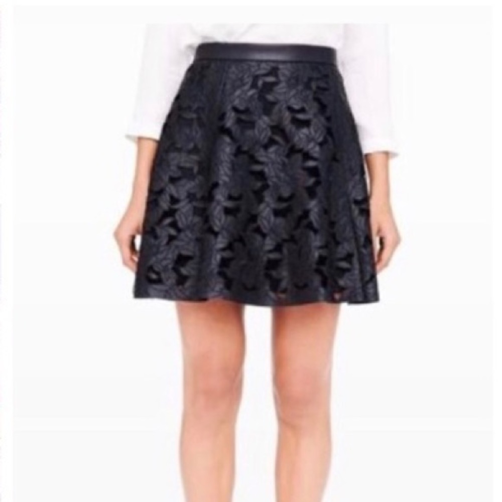 Club Monaco Black Floral Faux Leather Skirt Sz 0